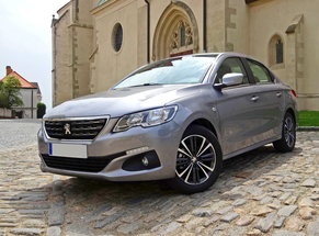 Rent Peugeot Iasi