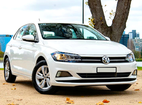 Noleggia VW Polo aut a Iasi Aeroporto classe Economica