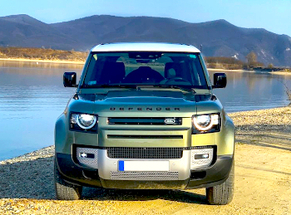 Rent Land Rover Flughafen Suceava