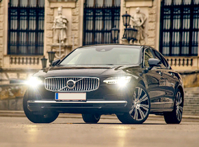 Rent Volvo S90 new in Bucharest Otopeni Airport class Luxury