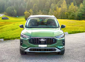 Alquilar Ford Kuga new at en Pitesti clase Todo Terreno