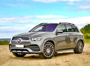 Noleggia Mercedes GLE a Bucarest Aeroporto Otopeni classe SUV