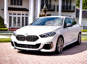 Inchiriaza BMW Seria 2 Gran Coupe in Bucuresti Baneasa Aeroport clasa De Lux