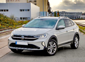 Noleggia VW Taigo aut a Bucarest classe SUV