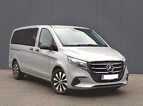 Noleggia Mercedes Vito facelift at a Bucarest classe MiniBus
