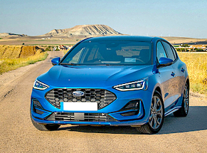 Inchiriaza Ford Focus facelift aut in Cluj-Napoca clasa Medium